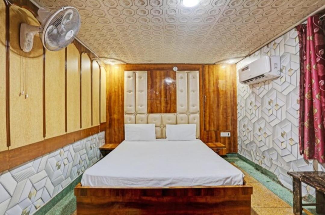 Mishra Residency Hotel Amritsar Exterior photo